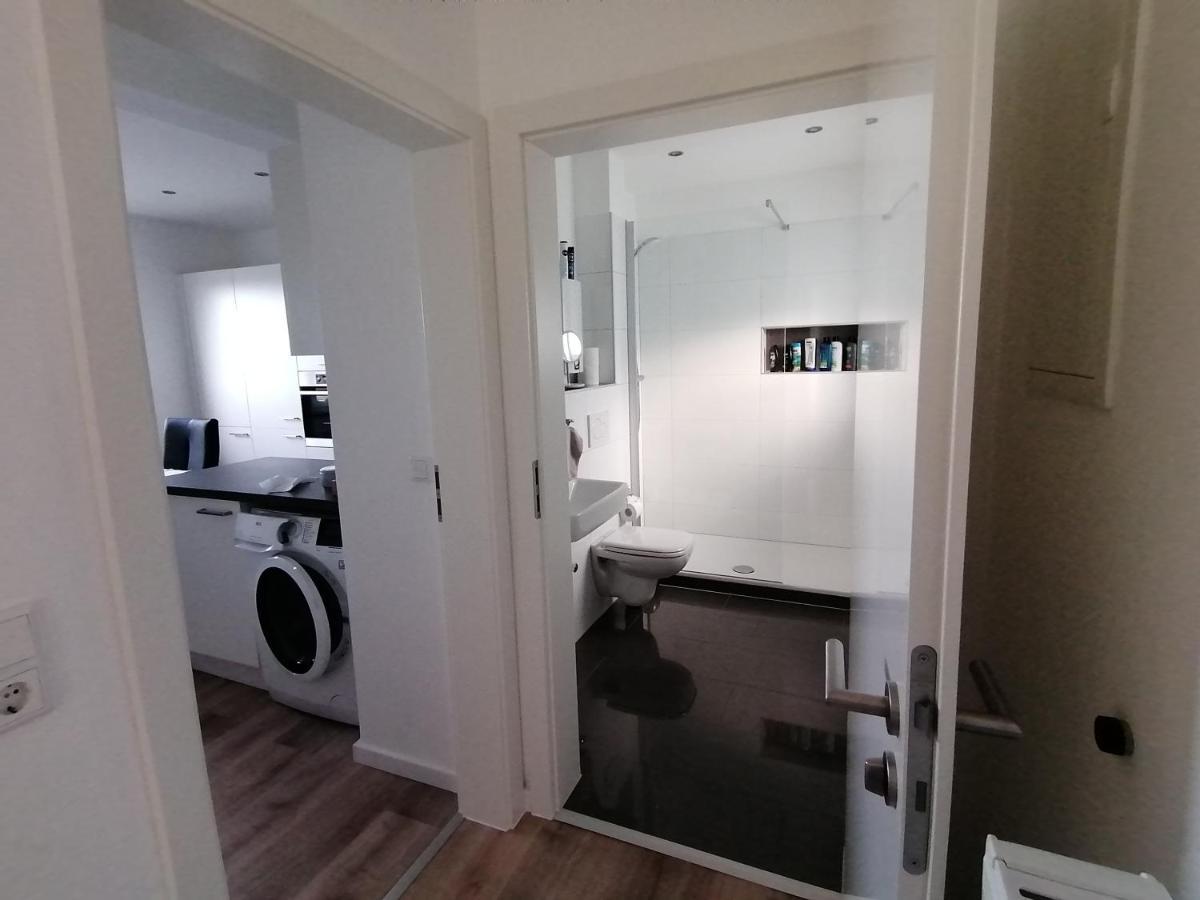 Gaestezimmer Bergerhof - Ankommen Und Wohlfuehlen Neuss Bagian luar foto